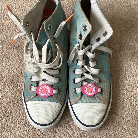 Daddy’s money shoes! - Picture 2 of 2